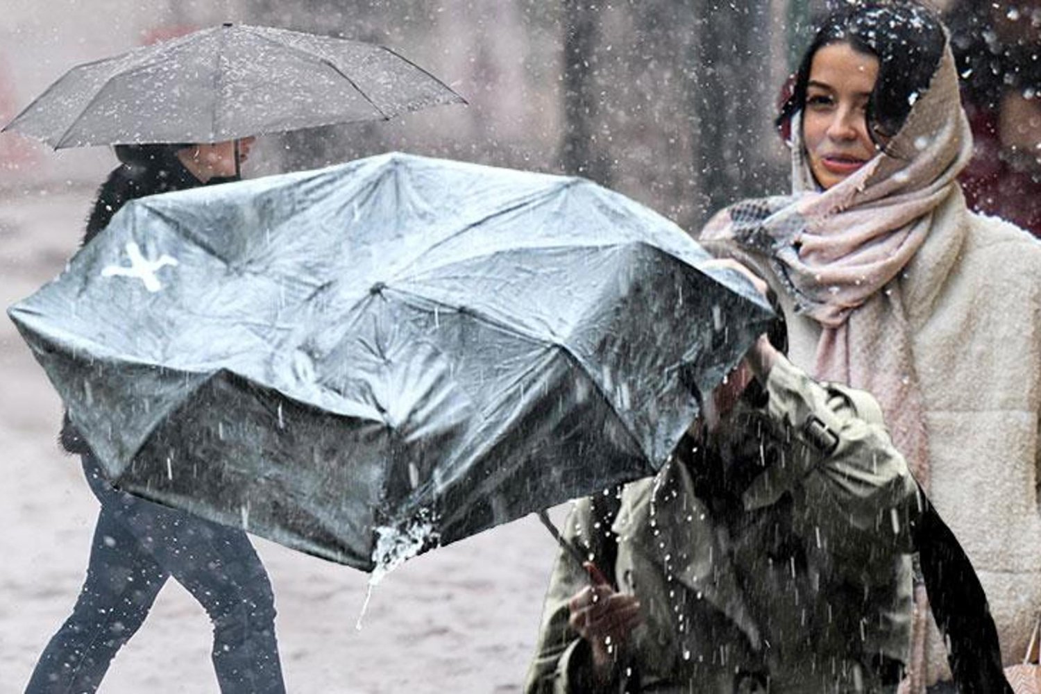Meteorolojiden Uyarı: Yağışlar Kuvvetli ve Fırtına Bekleniyor