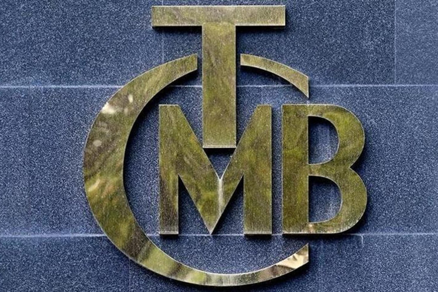 Başarılı Şarkıcı Demet Akalın'dan Büyük Sürpriz: Yeni Albüm Detayları Açıklandı