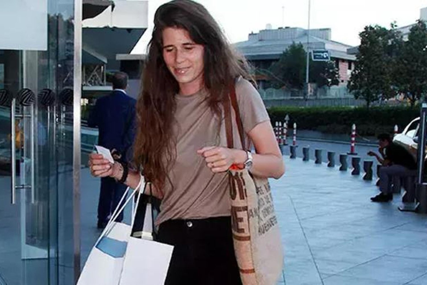 İstanbul Başsavcılığı Ünlü Belediye Başkanı Lal Denizli'yi Uyuşturucu Soruşturmasıyla İfade Çağırdı