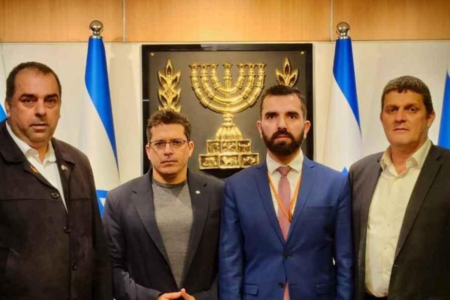 İsrail, Rojava'daki Kürtleri Destekliyor