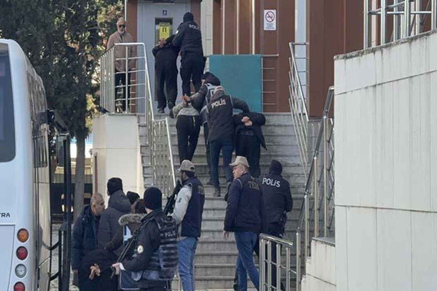 Yalova'daki DEAŞ Operasyonunda Şok Detaylar: 5 Terörist Beraat Etti