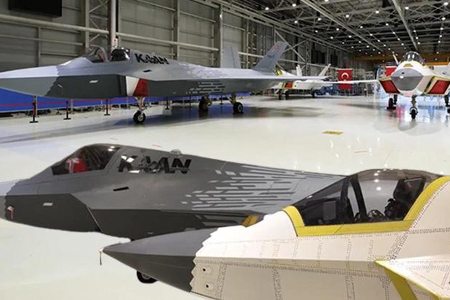 Milli Muharip Uçak KAAN Projesinde Kritik Gelişmeler ve Yeni Prototip İzlenimleri