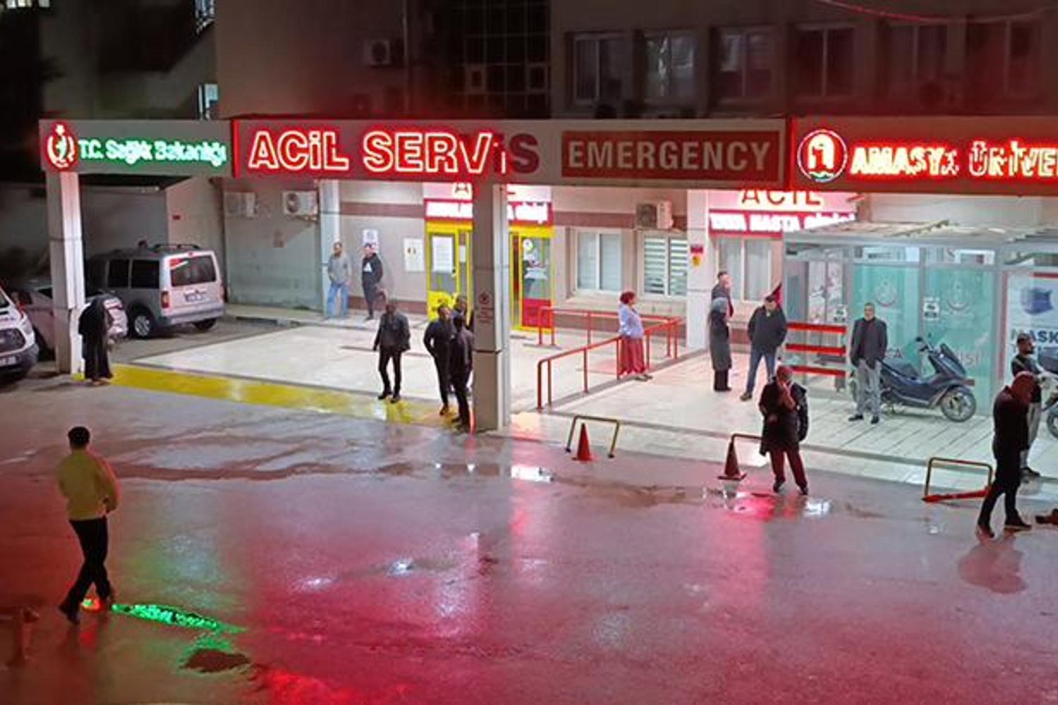Amasya'da Bebek Mevlidi Sonrası Zehirlenme Şoku: 22 Kişi Hastaneye Kaldırıldı