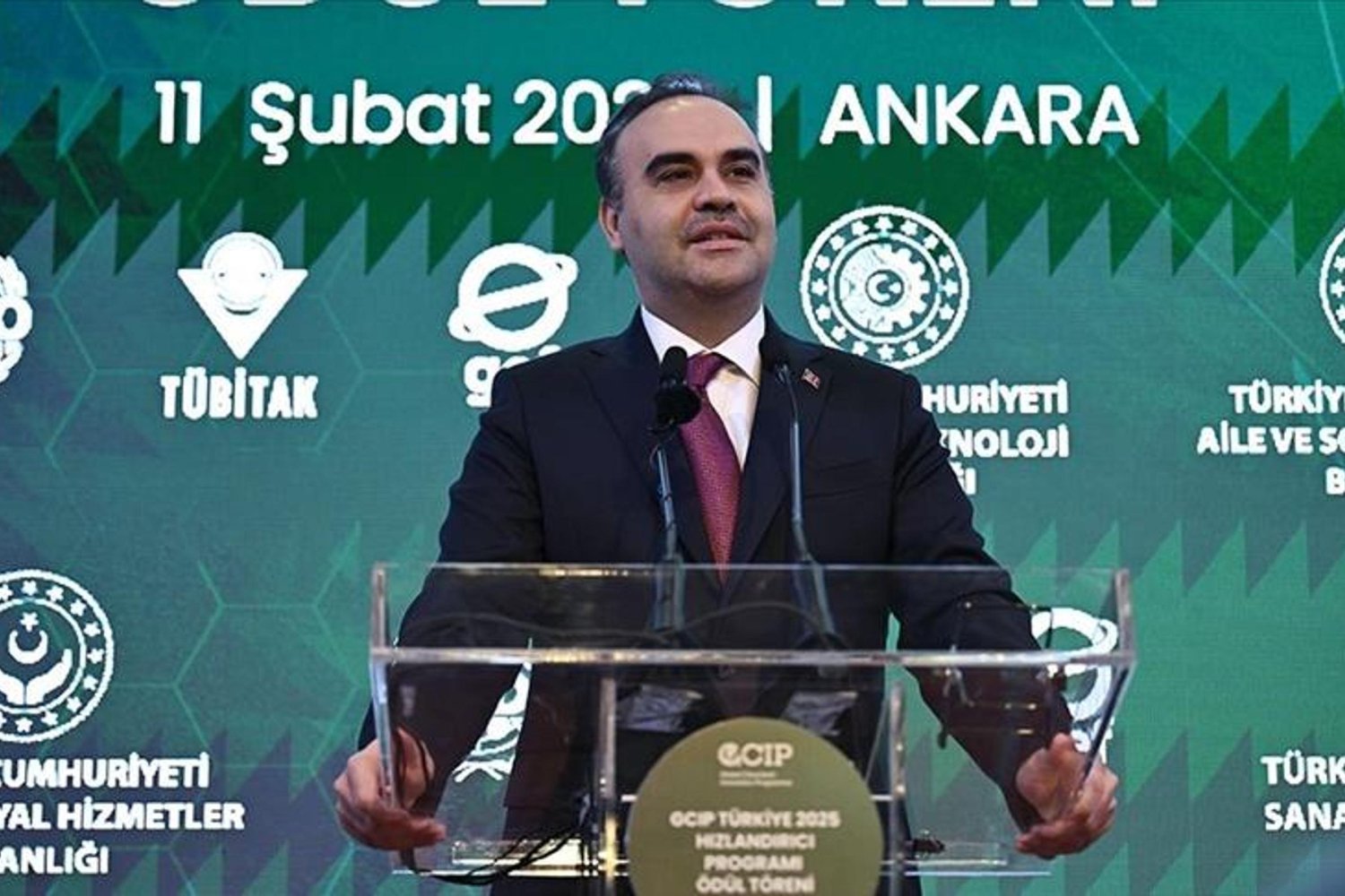 Enerji ve Teknolojiyle Güçlenen Türkiye: Yeşil Dönüşümde Liderlik