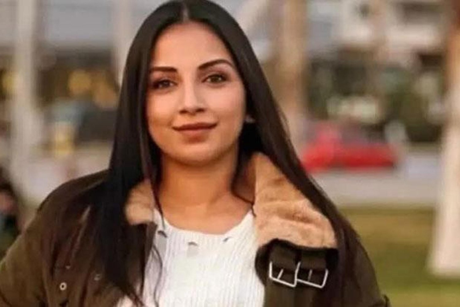 İzmirde Kanlı Olay! Eşini Bıçaklayan Şüpheli Yakalanamadı