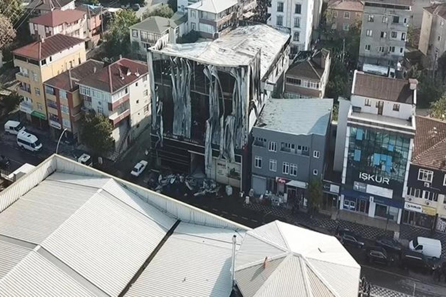 Kocaeli'nde Kozmetik Fabrikası Yangını Sonrası Şok Gelişmeler