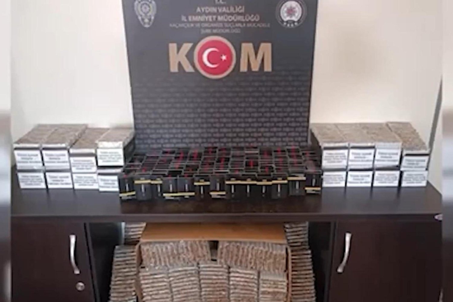 Yasa Dışı Tütün ve Elektronik Sigara Operasyonu: 79 İlde Büyük Çapta Gözaltı