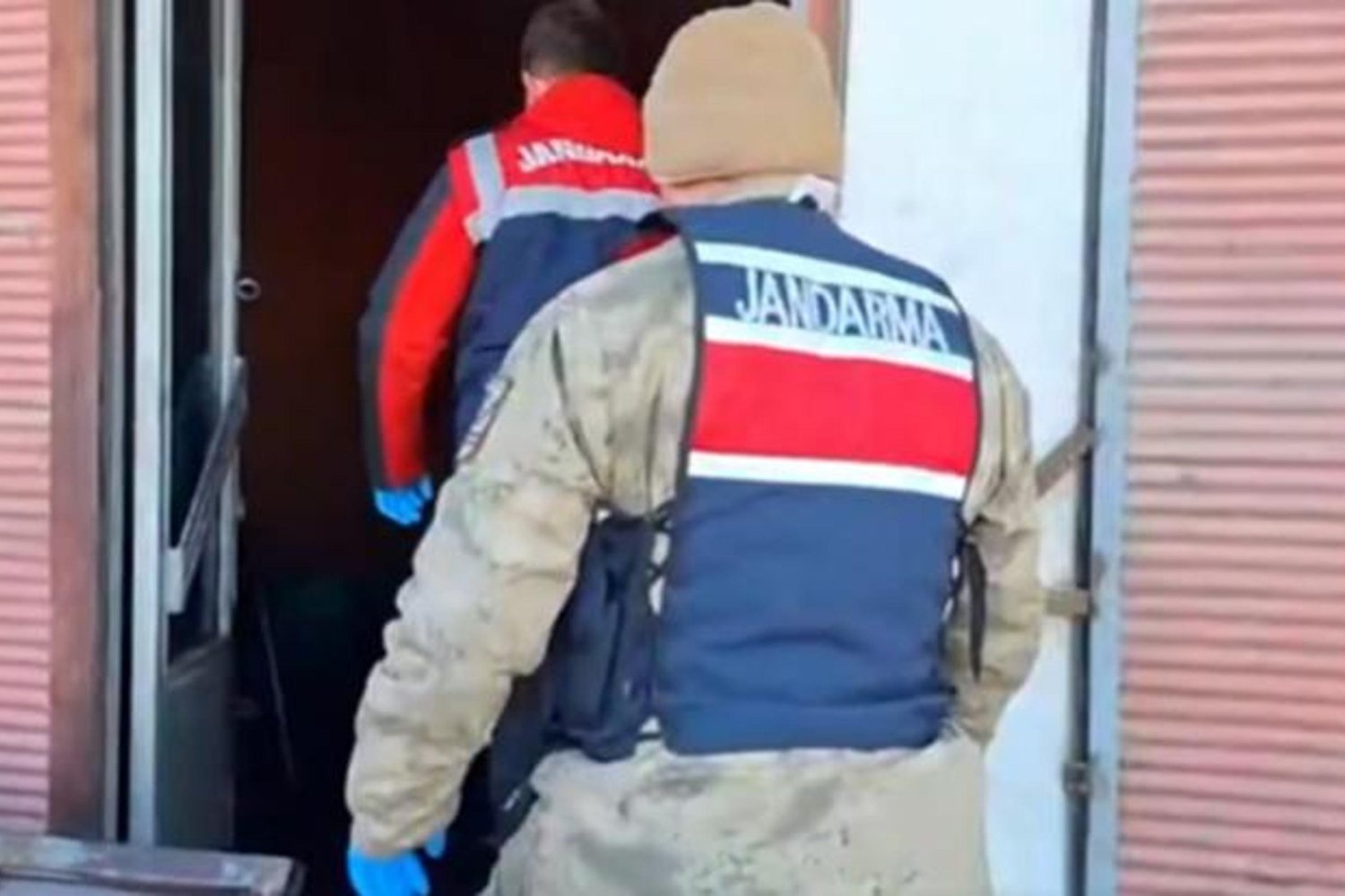 Organize Suç Örgütlerine Operasyon! 2,5 Milyar TL Hesap Hareketiyle Yakalananlar Var