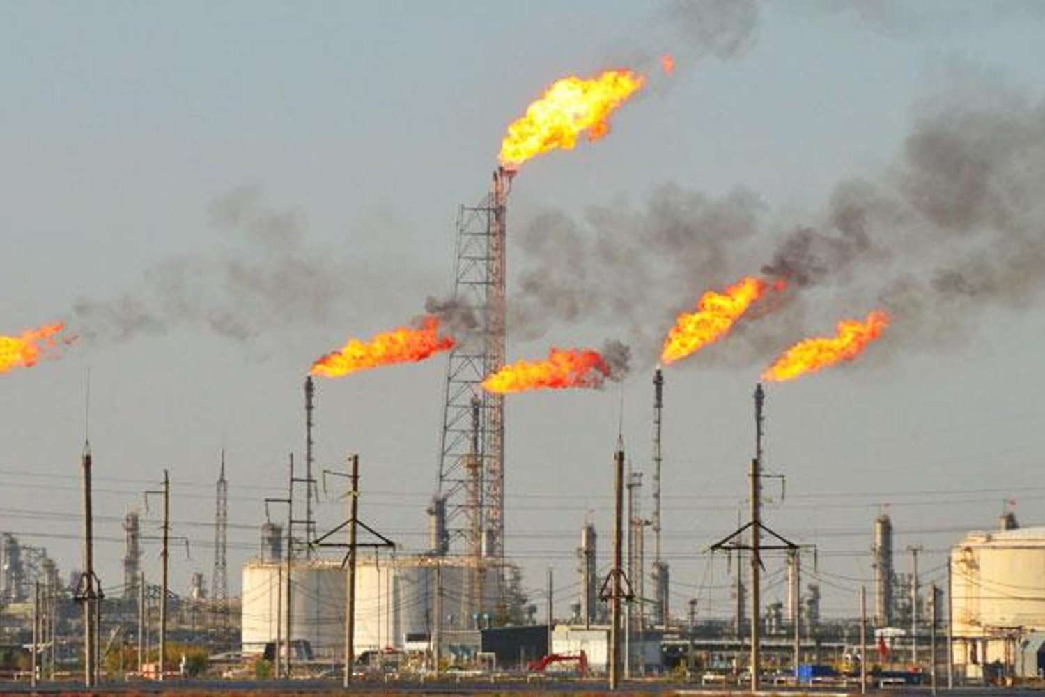 Küresel Gaz Fiyatları Hürmüz Boğazı'ndaki Gelişmelerle Yükseldi