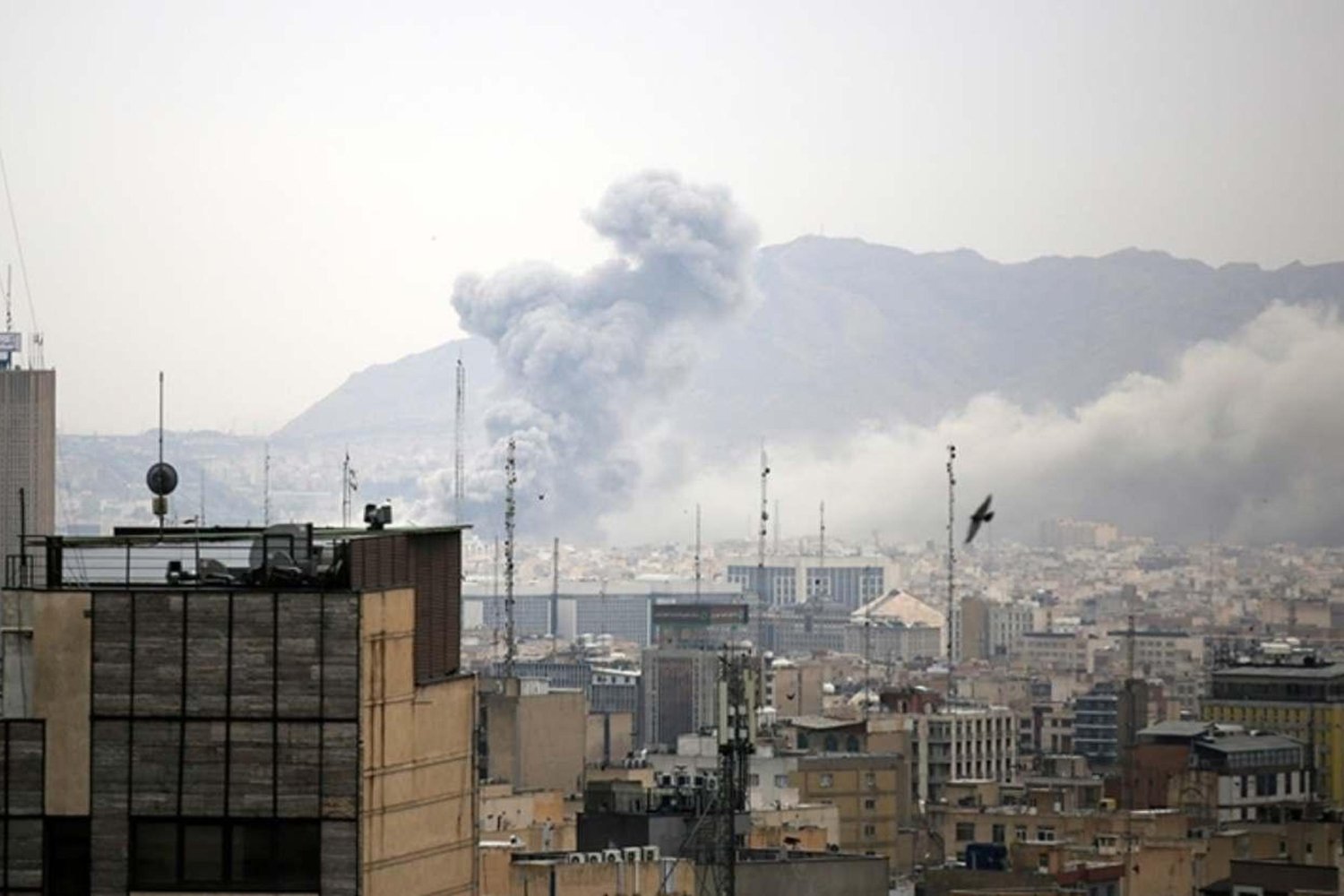 İran'a ABD-İsrail Saldırısı: 7 Çocuk Hayatını Kaybetti