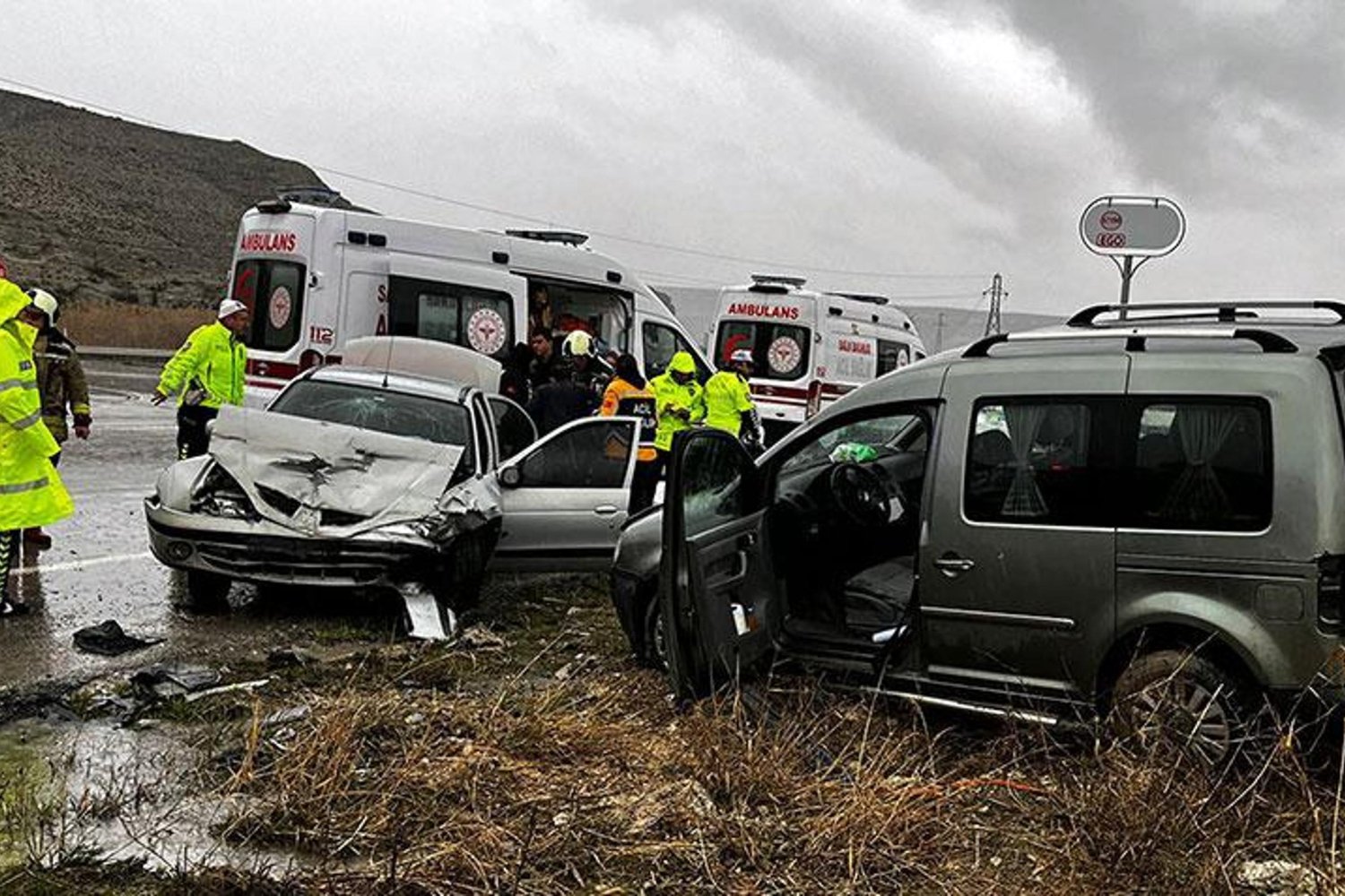 Beypazarı'nda Faciaya Neden Olan Trafik Kazası: 1 Ölü, 4 Yaralı