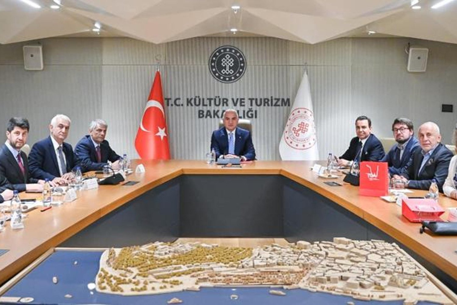 Turizmde İstikrar ve Büyüme İçin Kritik Adımlar Atılıyor