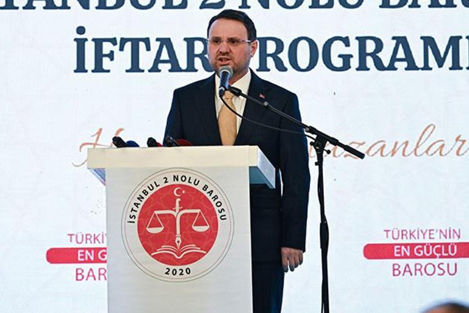 Adalet Bakanı Gürlek'ten Haklı Savunma Vurgusu ve Yasal Reform Gelişmeleri