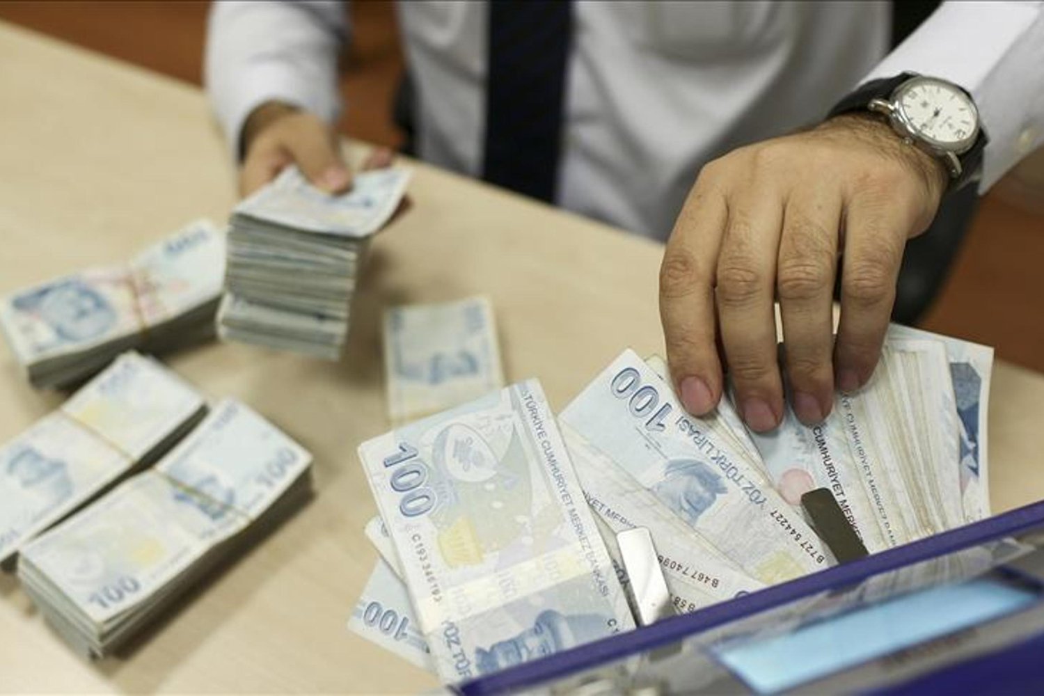 Merkez Bankası Verileri: Kredi ve Mevduatlarda Yüksek Artışlar ve Yabancı Para Hareketleri