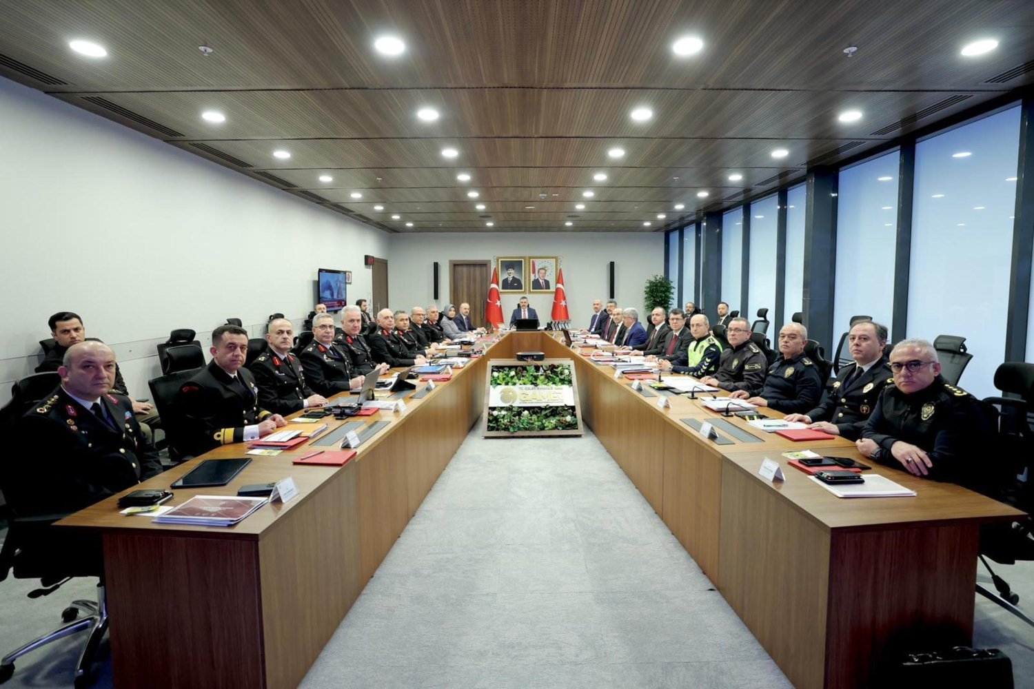 Yıl Sonu Güvenlik Toplantısıyla Ramazan Bayramı Öncesi Tedbirler Belirlendi