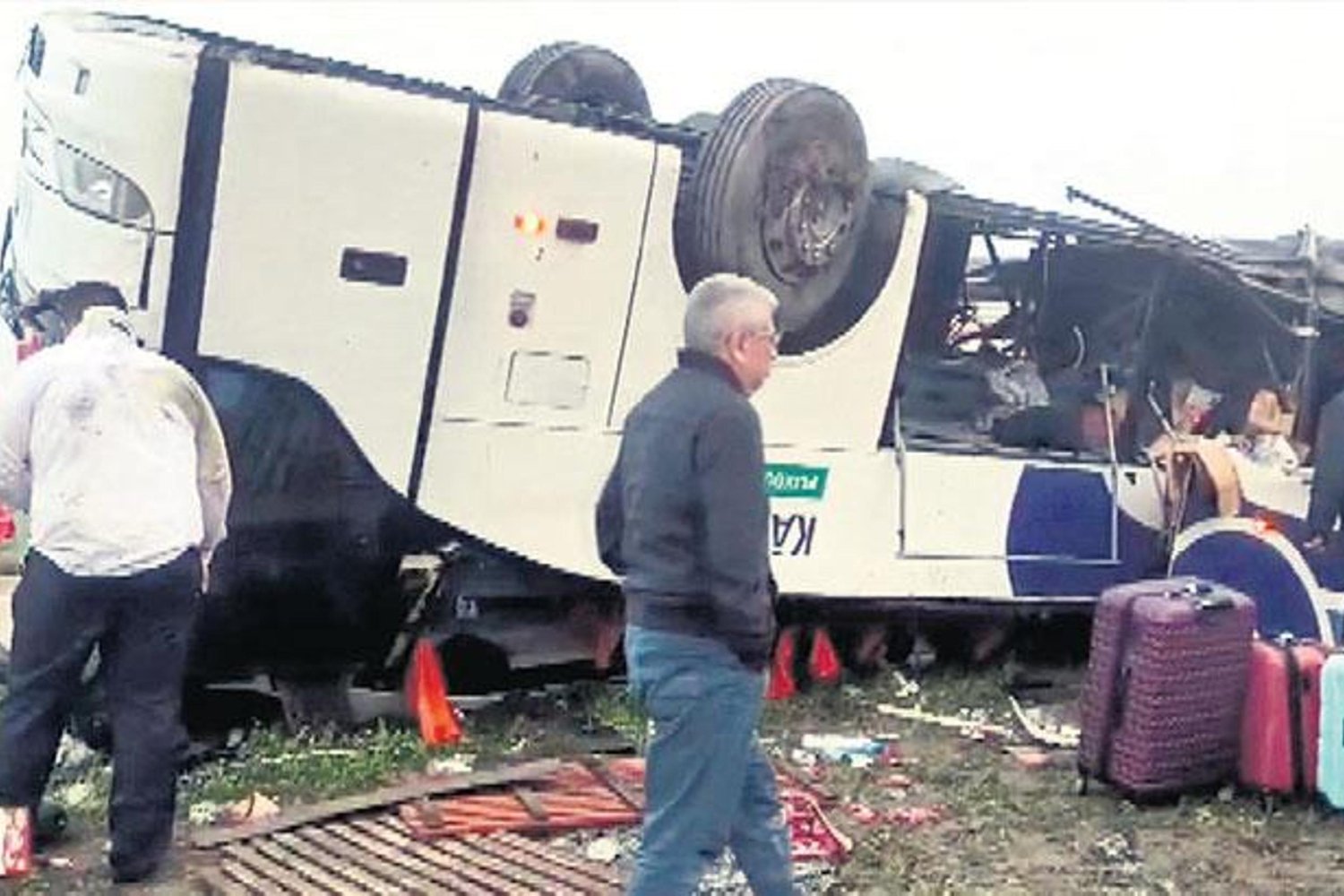 Adana Koza'da Yolcu Otobüsü Kazası: 2 Ölü ve 22 Yaralı