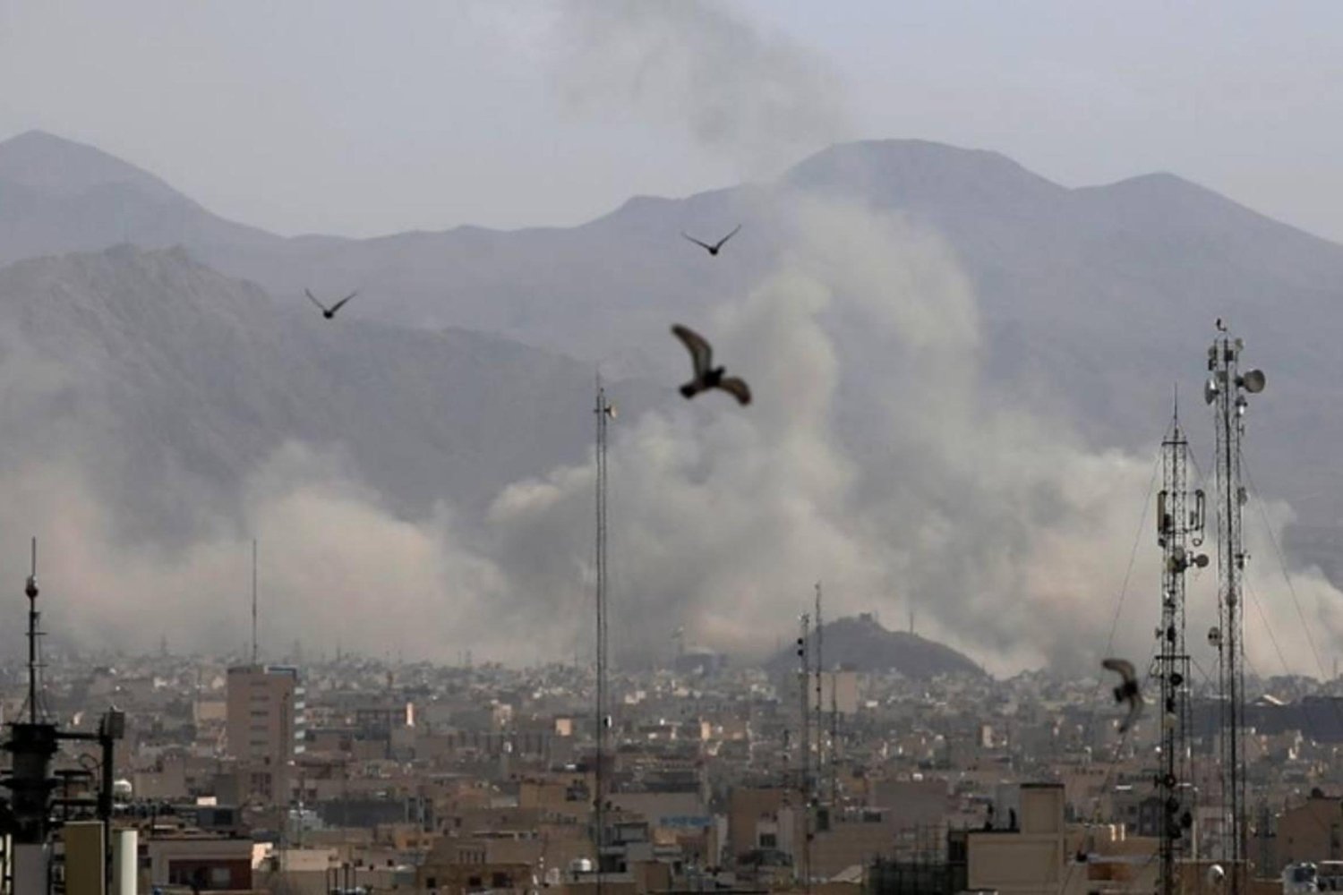 İran-ABD-İsrail Savaşı 24. Gününde Devam Ediyor: Kritik Güncellemeler