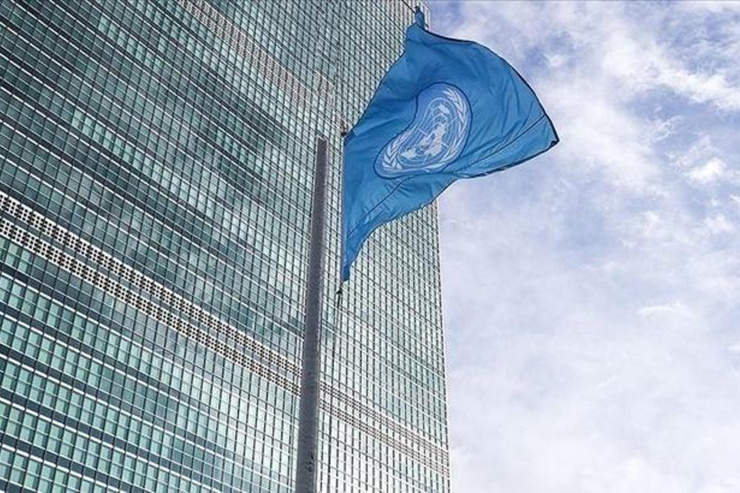 Küresel Piyasalarda Endişe Artıyor: Körfezde Çatışma ve Emtia Akışları Derinden Etkilenebilir