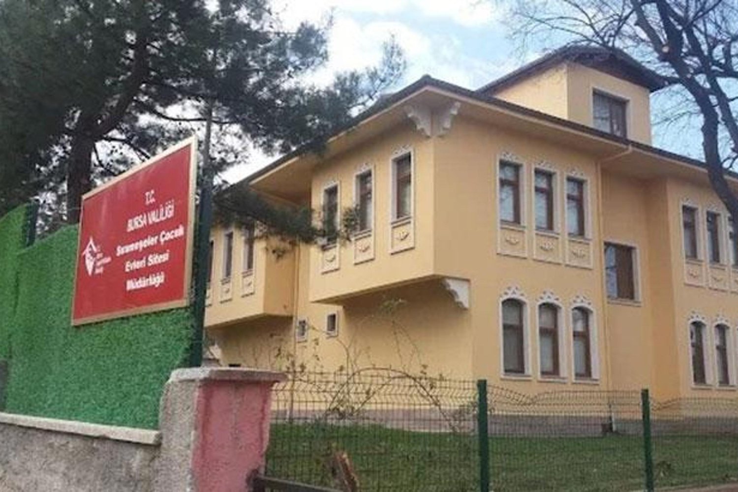 Gemlik'te Devamsız Öğrenciler Devlet Korumasında: 6 Çocuk Güvenle Eğitimle Buluştu