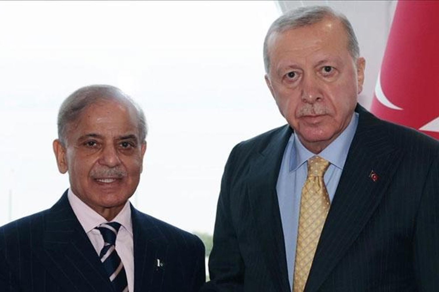 Türkiye-Pakistan İlişkileri Güçleniyor: Liderler Ortak Bölgesel ve Küresel Krizleri Masaya Yatırdı