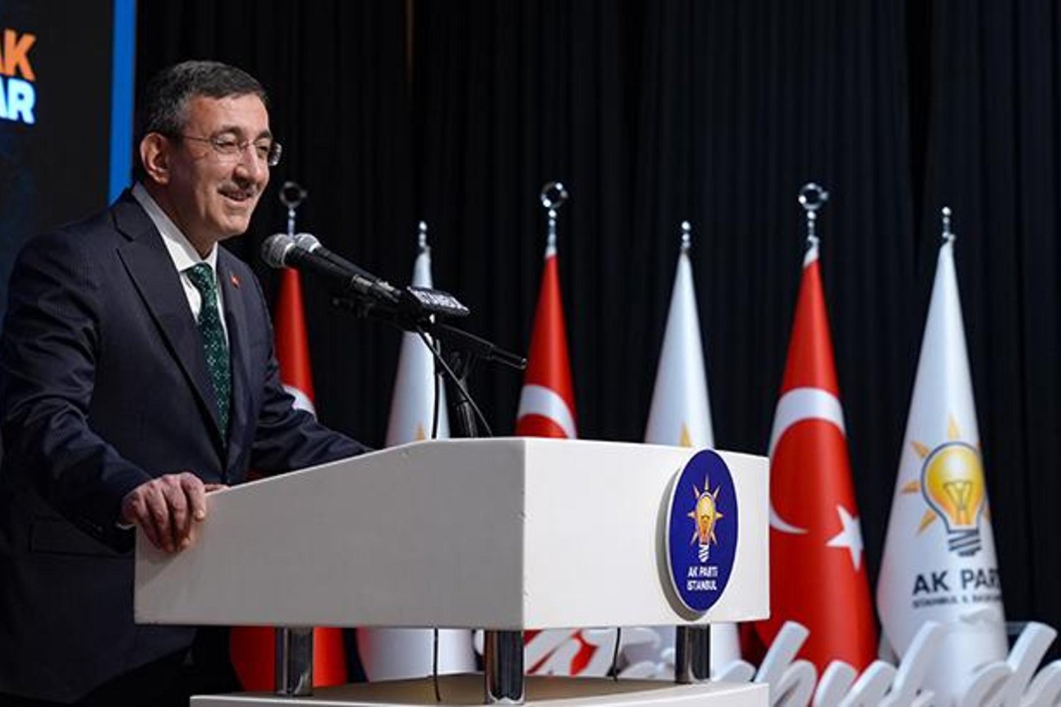 Görev: Cumhurbaşkanı Yardımcısı Cevdet Yılmaz'dan Doğu ve Güneydoğu'ya Barış ve İstikrar Vurgusu