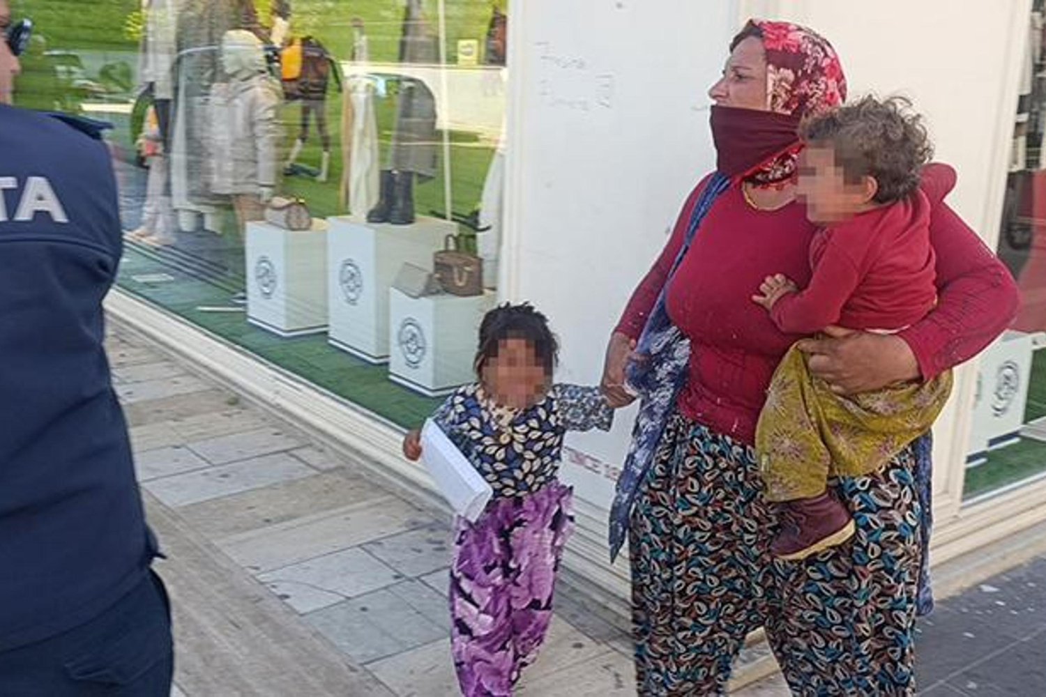 Antalya Caddesinde Dilencilere Zabıta Operasyonu Şoku