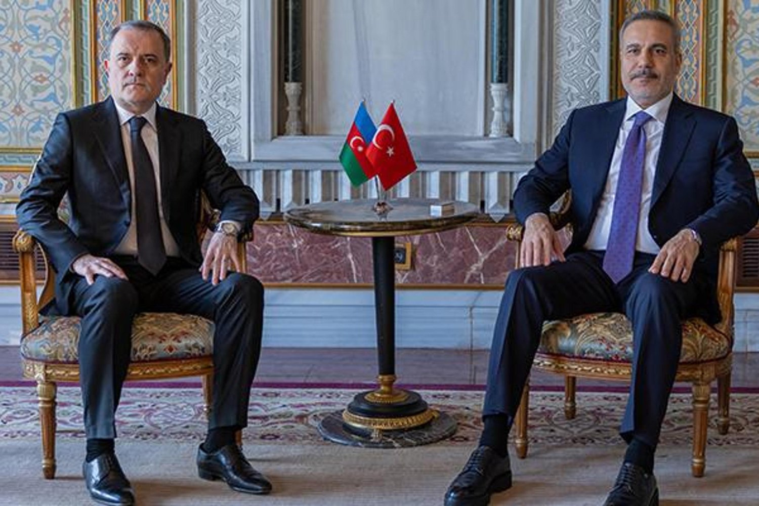 Dışişleri Bakanları Hakan Fidan ve Ceyhun Bayramov İstanbul’da Görüştü