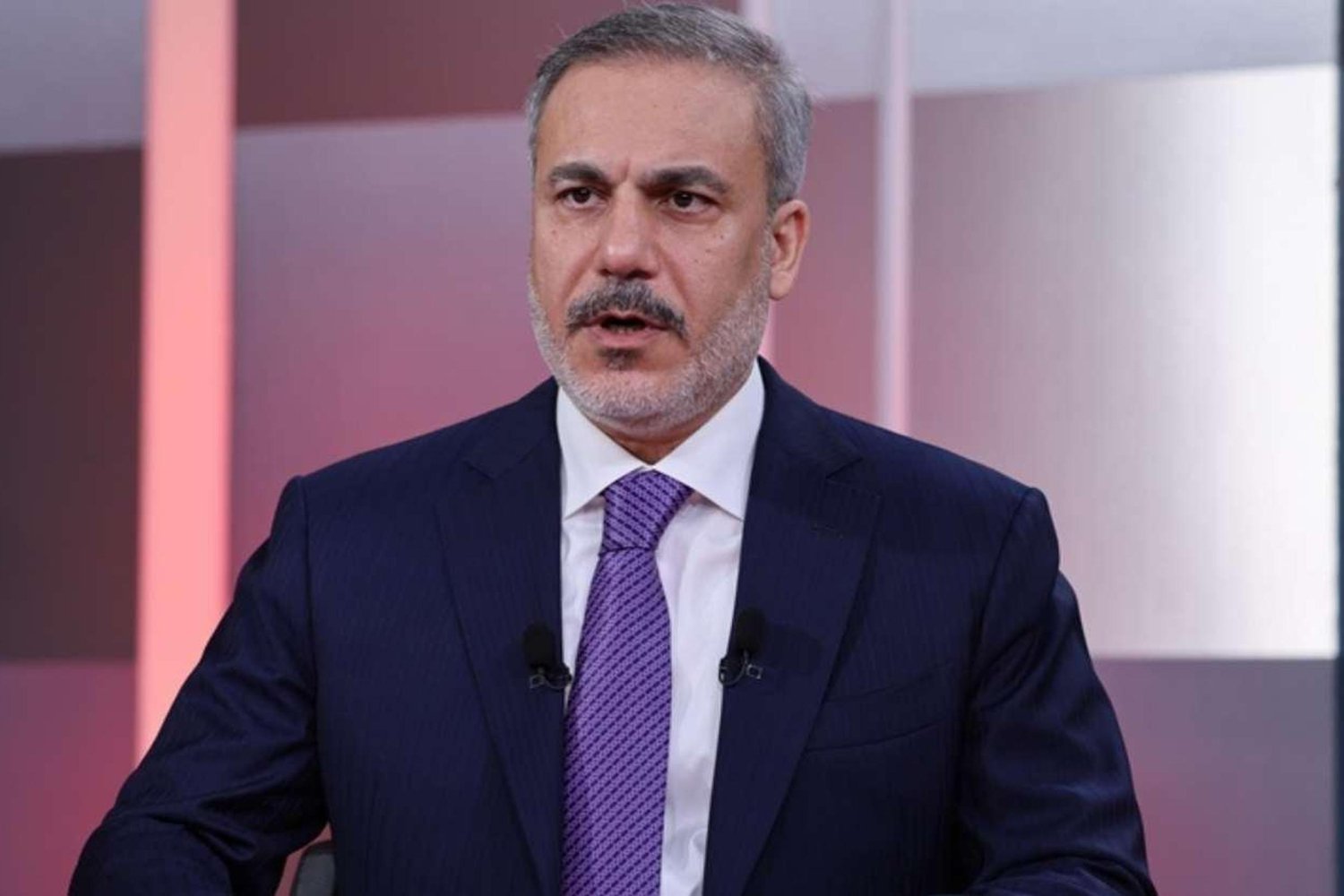 Bölgede Gerilimi Azaltmaya Yönelik Uluslararası Telefon Görüşmeleri