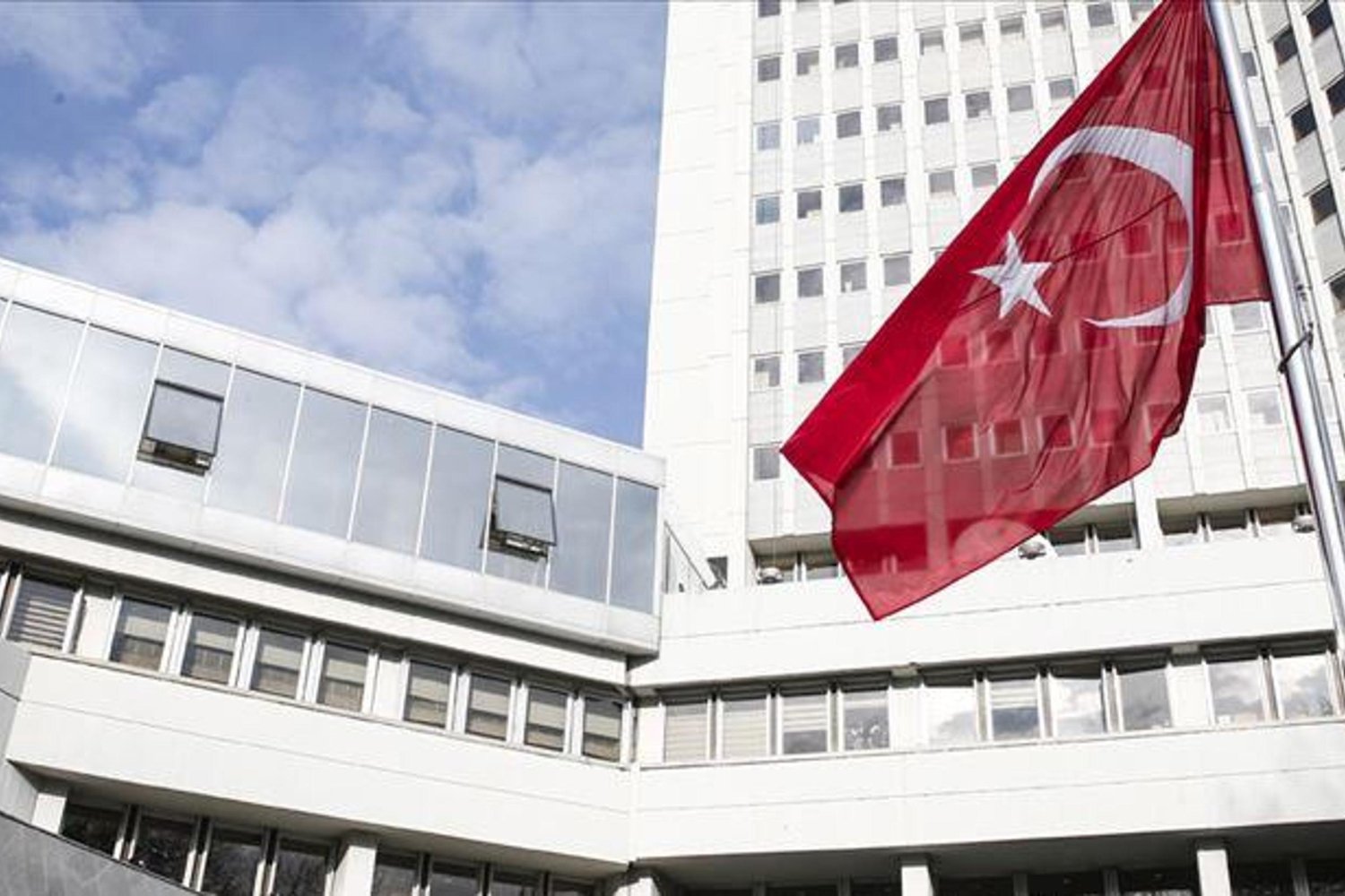 Karadeniz'de Türk İşletenli Tankere Saldırı: Gelişmeler ve Türkiye'nin Önlemleri