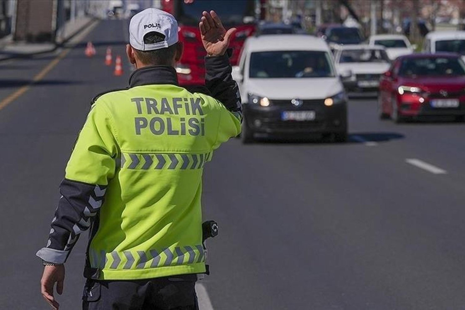 İstanbul'da Güvenlik Önlemleri: Trafik Kapatıldı, Alternatif Güzergahlar Belirlendi