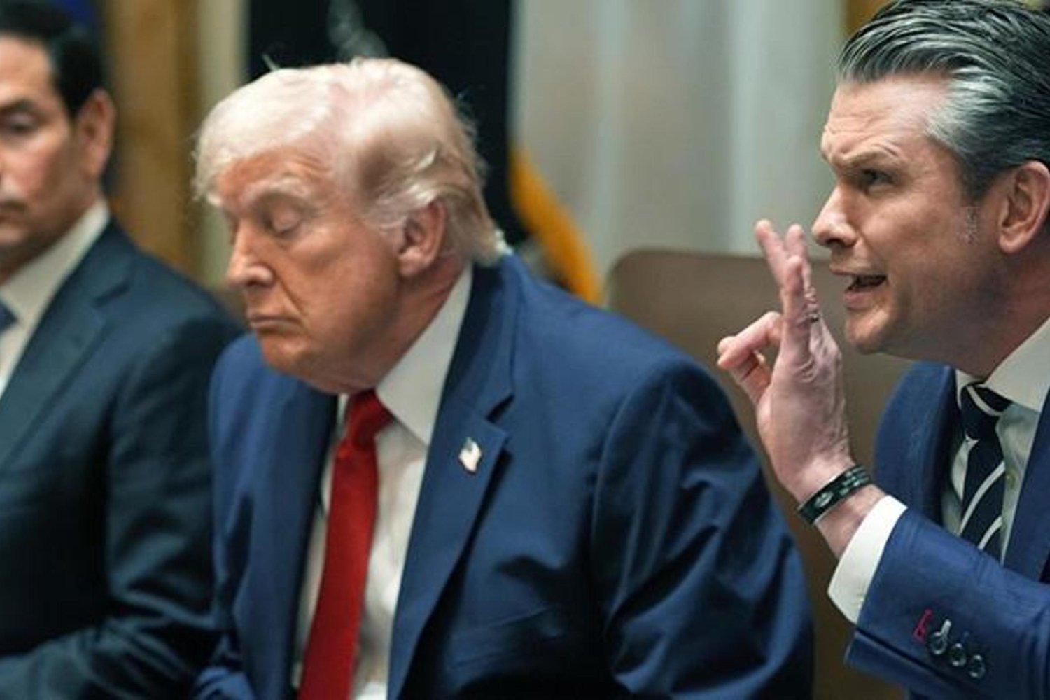 ABD İran Savaşı Ekonomiye Darbe Vuruyor: Tabutlar Artarken Fiyatlar Yükseliyor