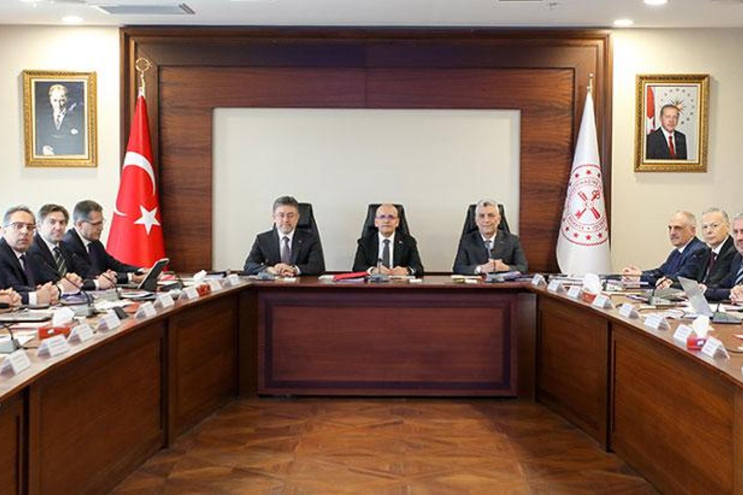 Gıda Güvenliği İçin Kritik Toplantı Sonuçlandı: Bakanlar ve Merkez Bankası Üst Düzeyleri Bir Araya Geldi