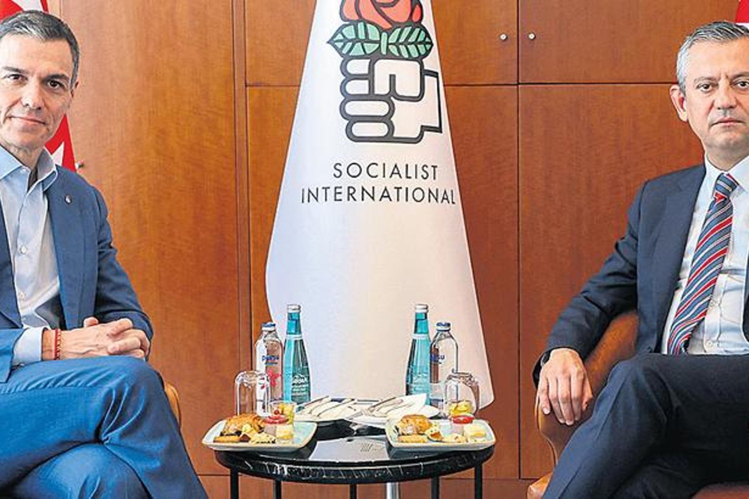 İran Politikası ve CHP'nin Tutumu: Demokrasi ve Barış Vurgusu