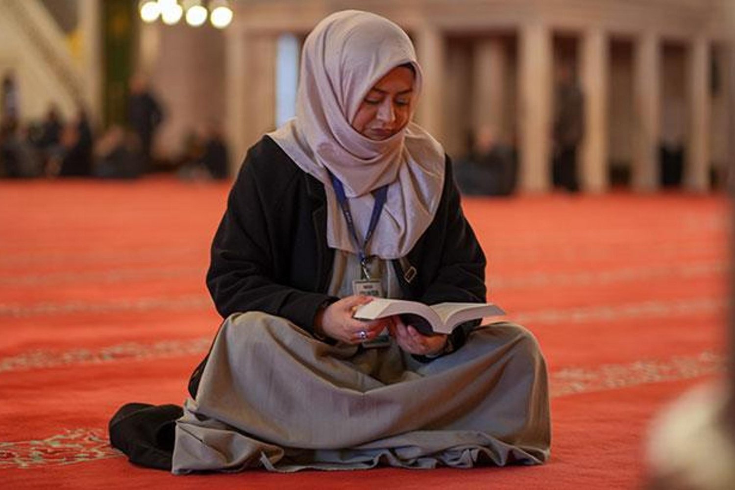 İslam'ı Peru'dan Türkiye'ye Uzanan Hikayesiyle Tanıyan Amira'dan İlham Verici Dönüşüm