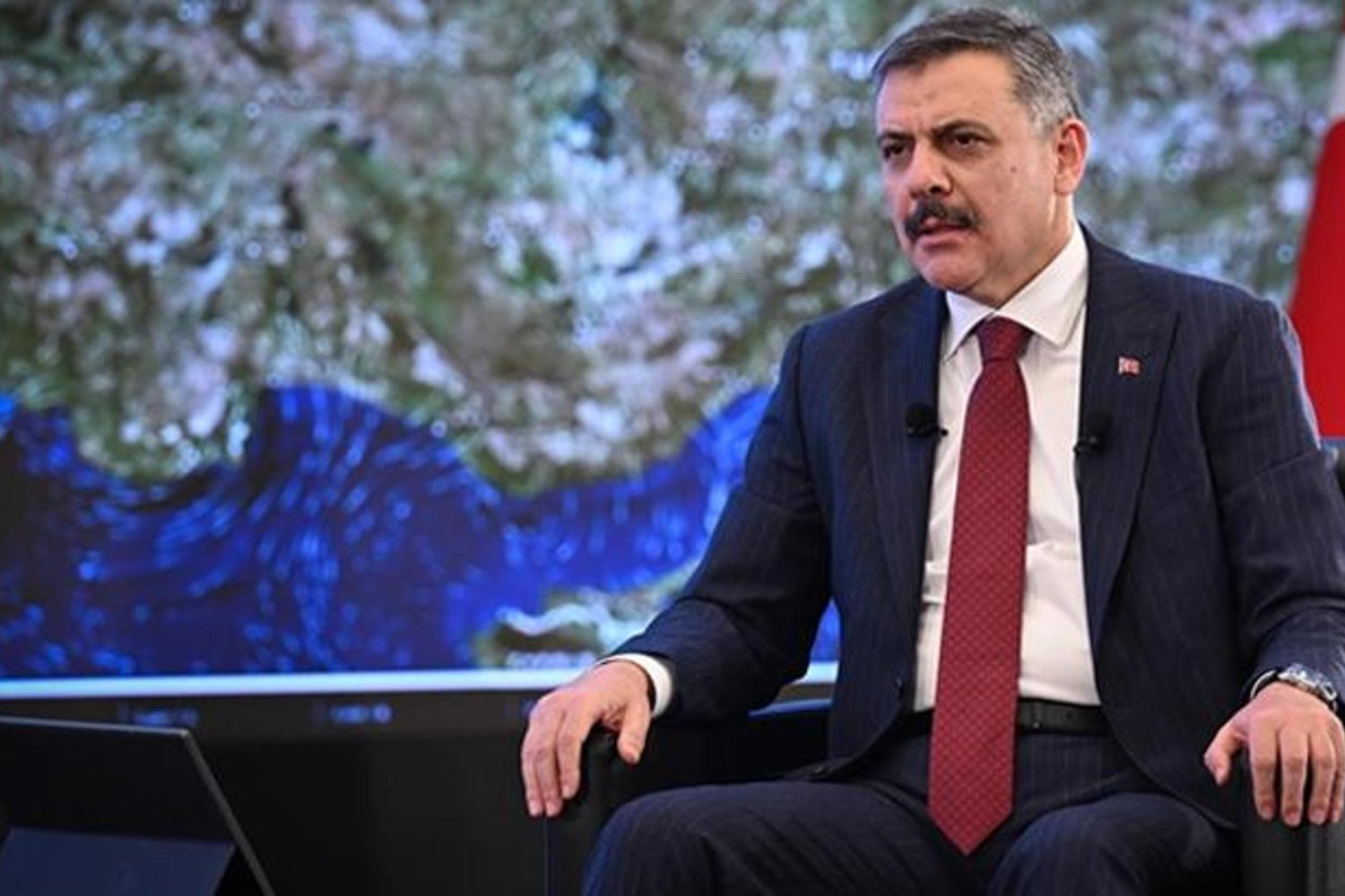 Bakan Çiftçi'nin Bayram Ziyareti Emniyet Güçlerine Moral Oldu