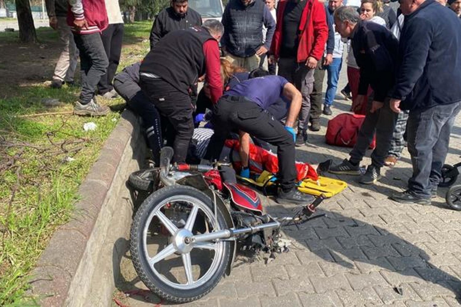 Aydın'da motosiklet kazası: 4 yaralı, ağır yaralı A.G. hastanede