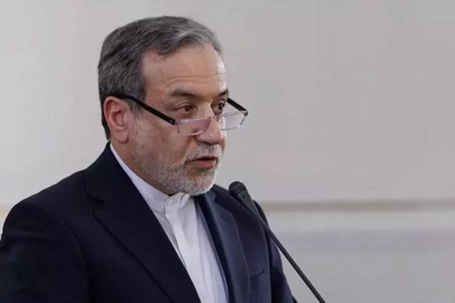 İran Dışişleri Bakanı Erakçi'den ABD’ye Sert Uyarı: Her Türlü Kara Harekâtına Hazırız