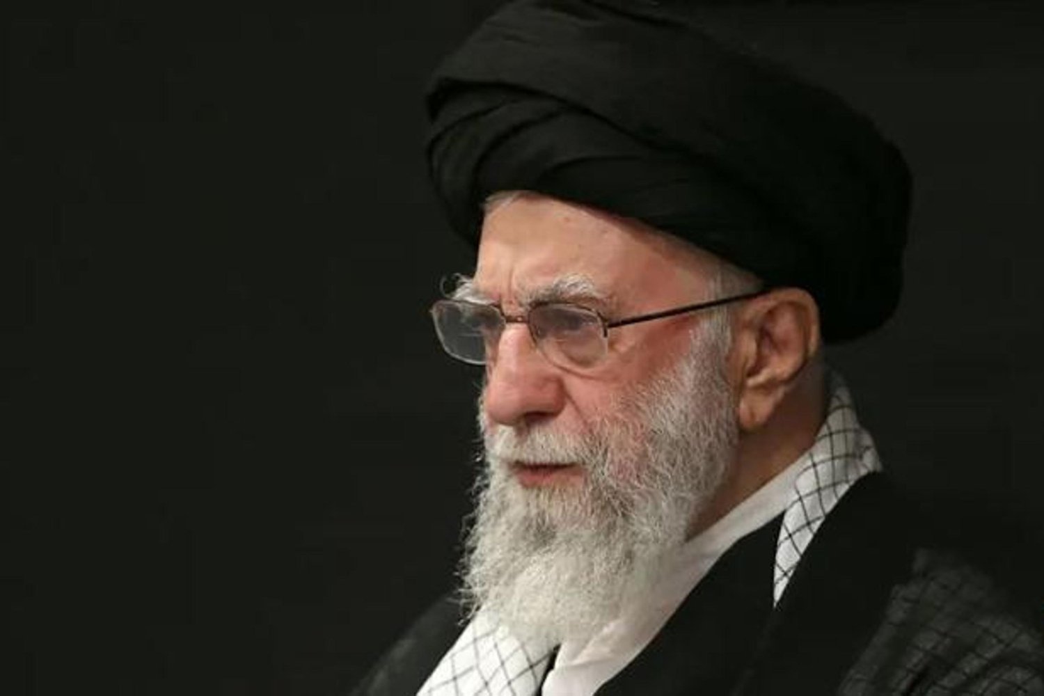 İran'da Şok Detay: Hamaney'in Son Güvenlik Görüntüsübilinenler Değişiyor