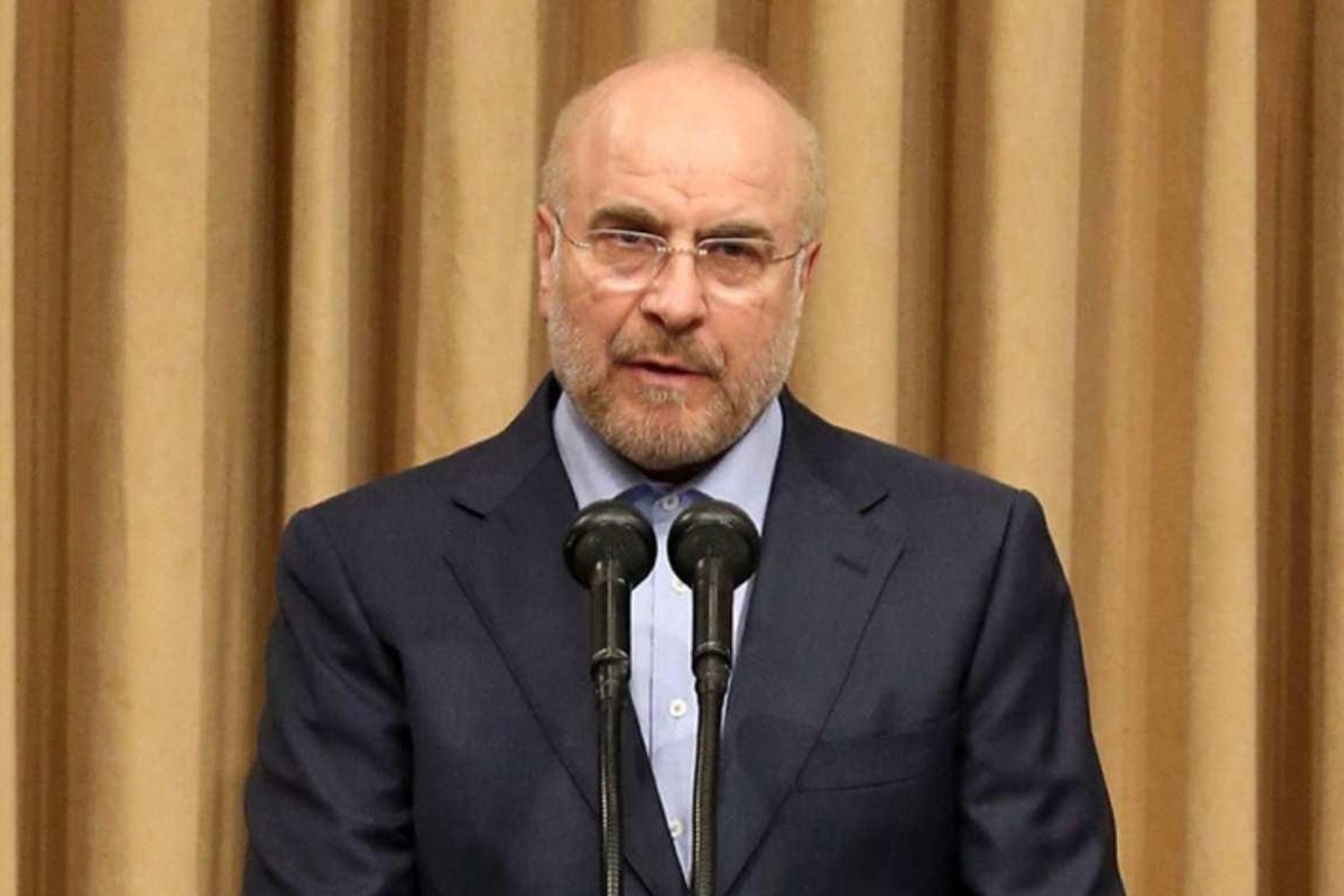 İran Meclis Başkanı'ndan Savaş Gerginliği ve Hedef Hürmüz Boğazı Uyarısı