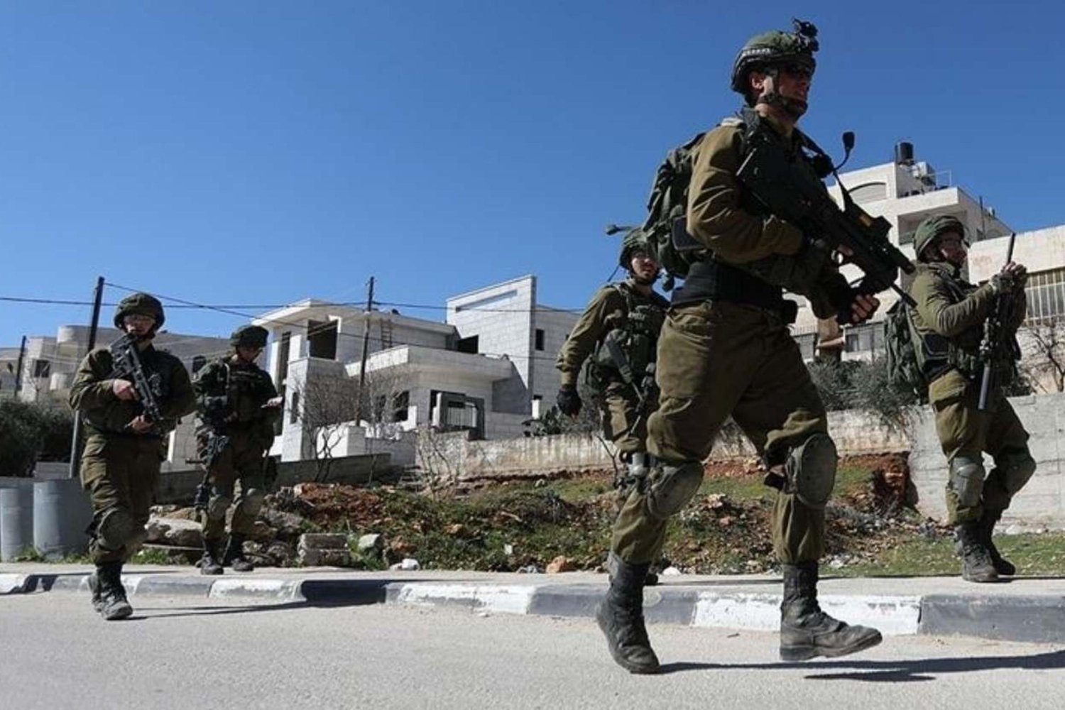 Batı Şeria'da Artan Saldırılar ve Eğitim Kurumlarına Yönelik Vahşi Baskınlar