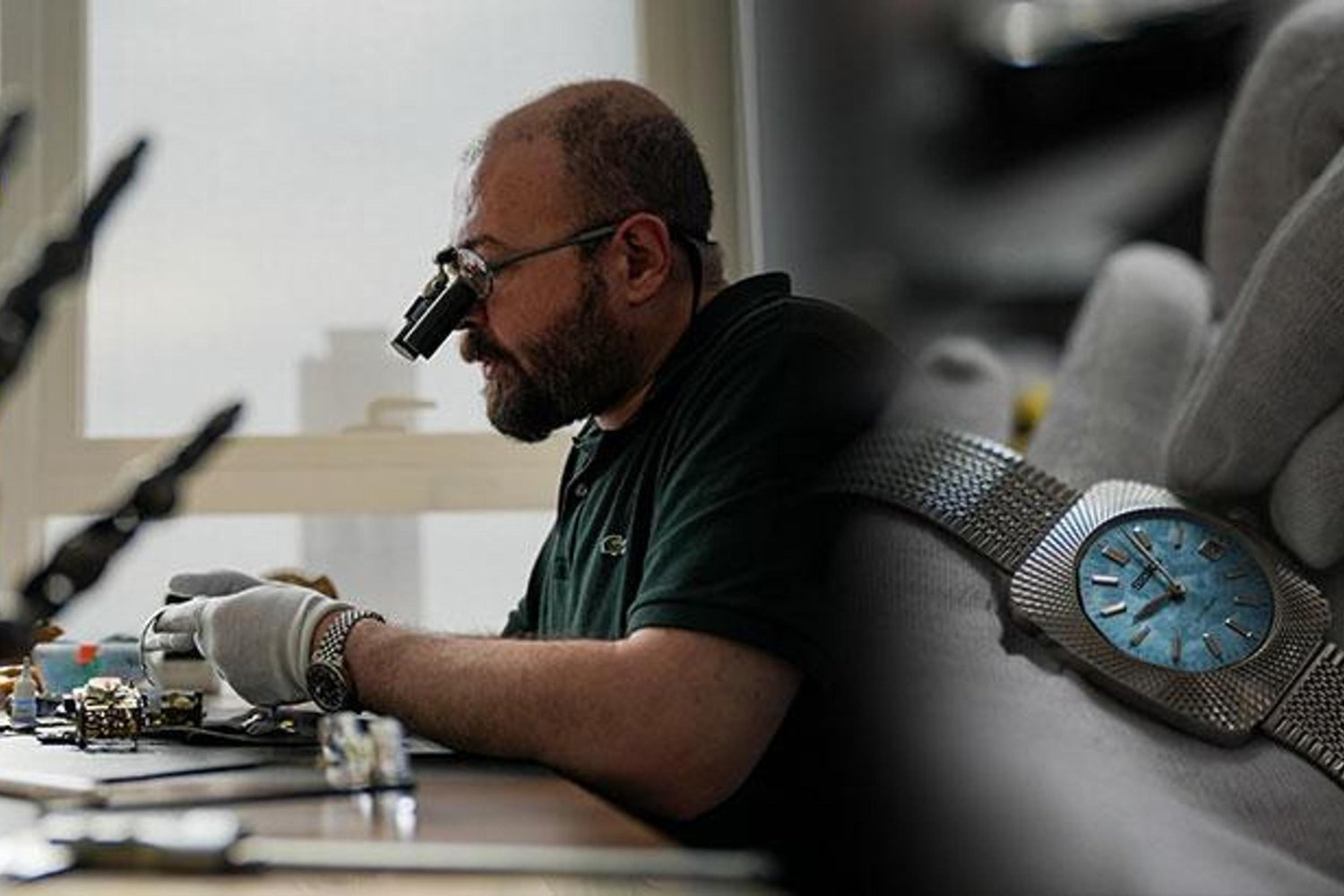 İzmirli Cerrahın Tutkulu Saat Koleksiyonu ve Müzayede Hikayesi