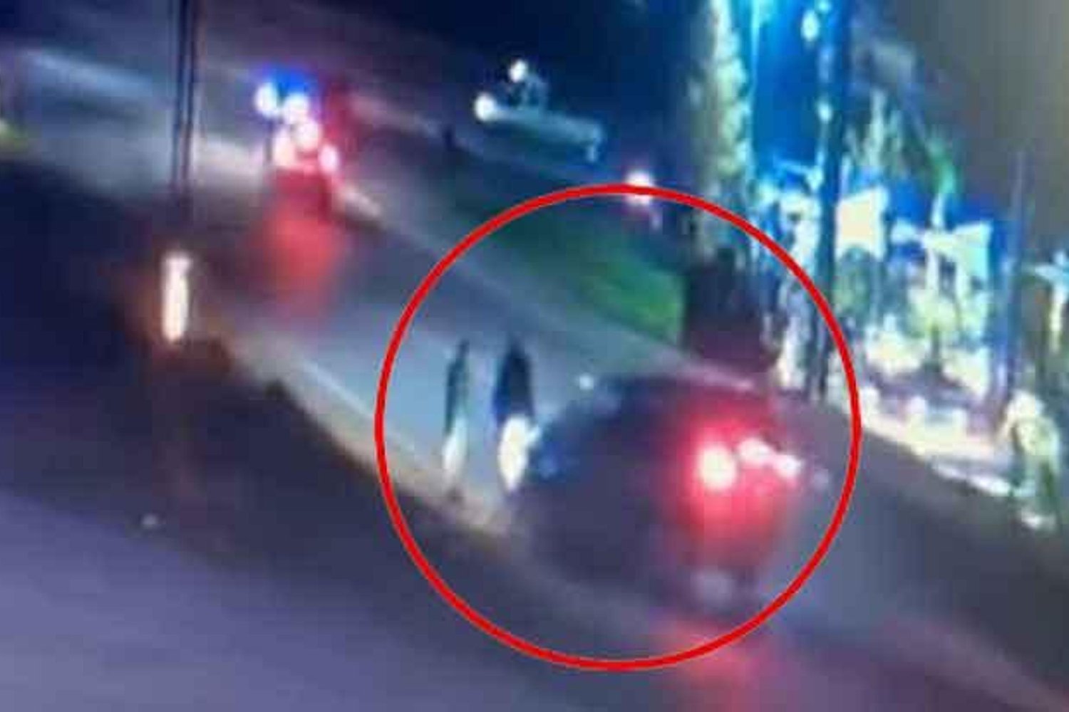 İzmir'de Şiddetli Olay: Kadına ve Çocuğa Otomobille Saldırı ve Kamera Kayıtlarıyla Kanıtlar