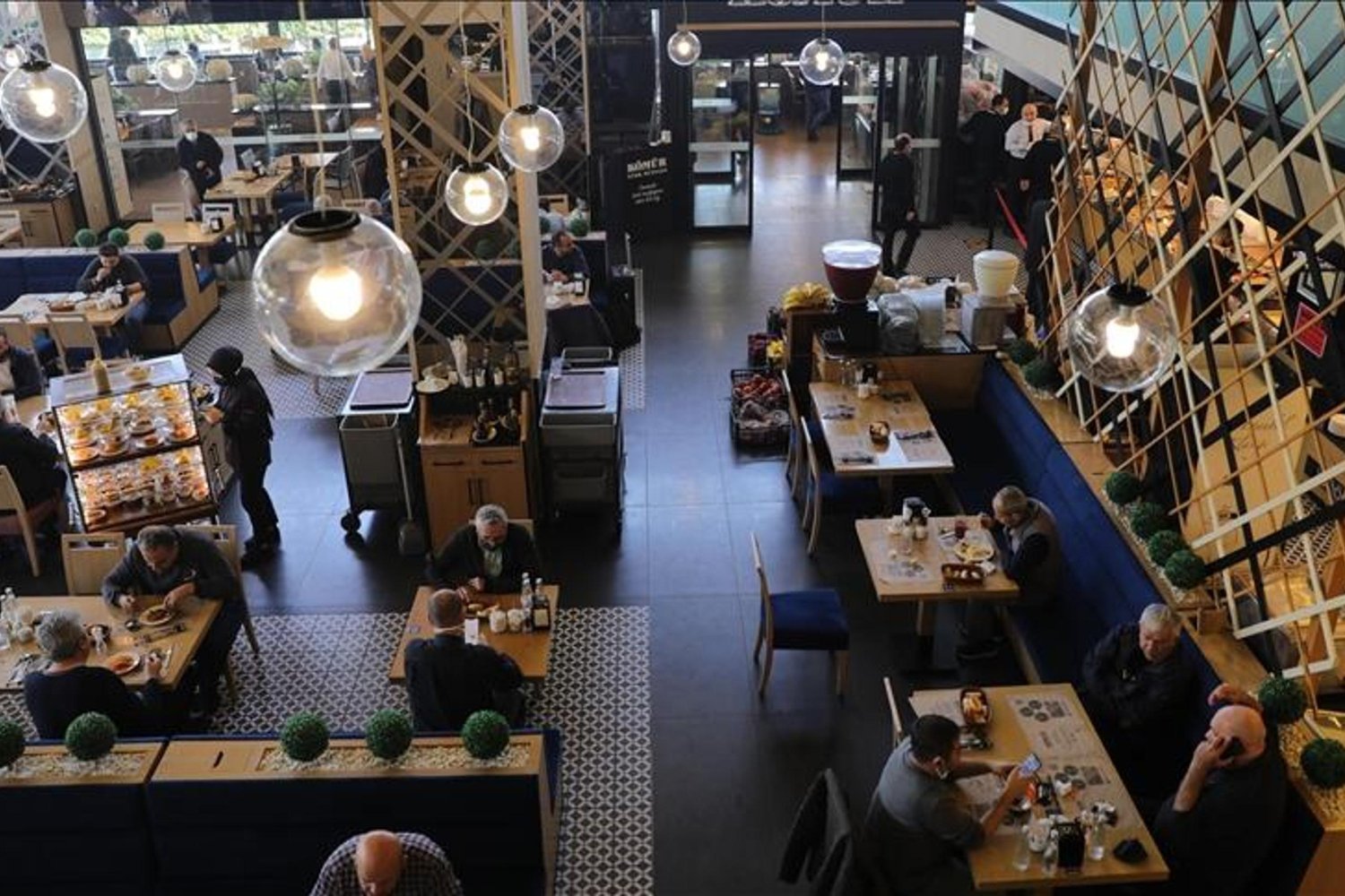 Restoranlarda Detaylı Menü Zamanı: Kalori ve Alerjen Bilgileri Artık Açıkça Paylaşılacak