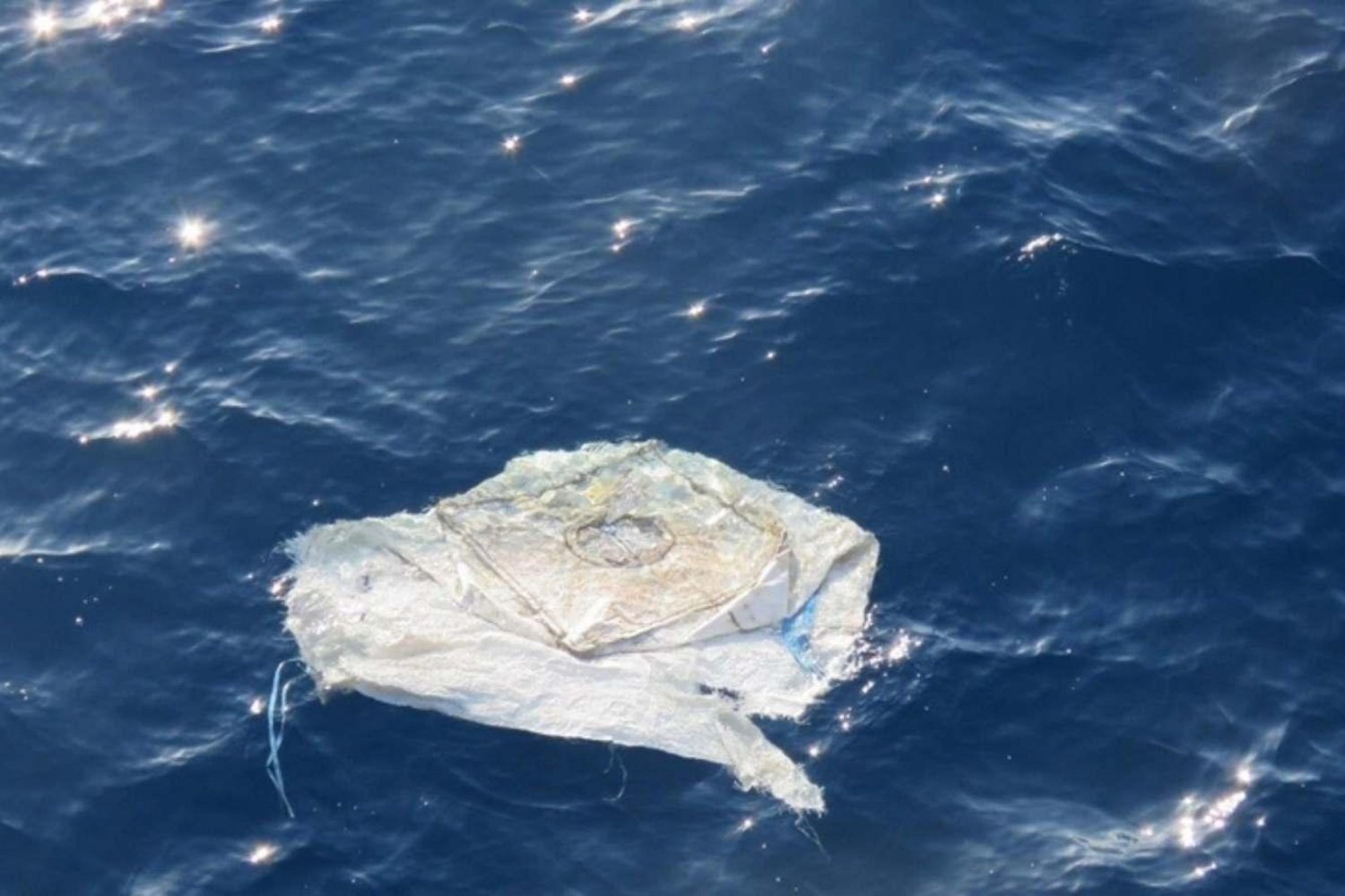 Katar Helikopter Kazası Detayları: 6 Kişi Öldü, Arama Çalışmaları Devam Ediyor