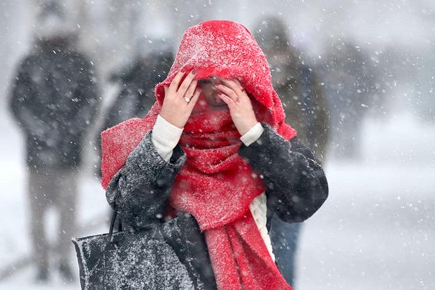 Meteoroloji Uyarısı: Yağış ve Soğuklar Türkiye'yi Etkisi Altında