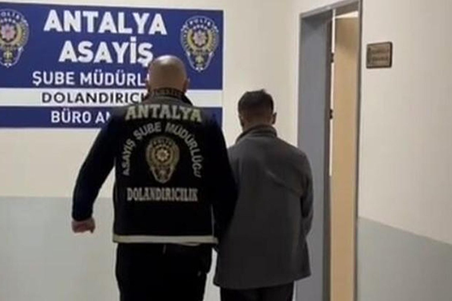 Antalya'da MİT Dolandırıcılığı Operasyonu: 59 Bin Avro Ejderoğlu'nun Tuzakları Çözüldü