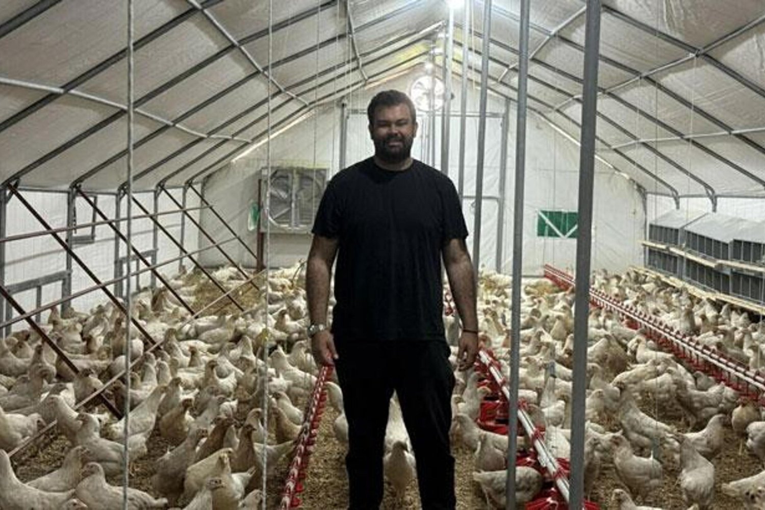 Hayvancılığa Cesur Adım: Genç Girişimci Hüseyin Kaan Işık Tavuk Çiftliği Kurdu