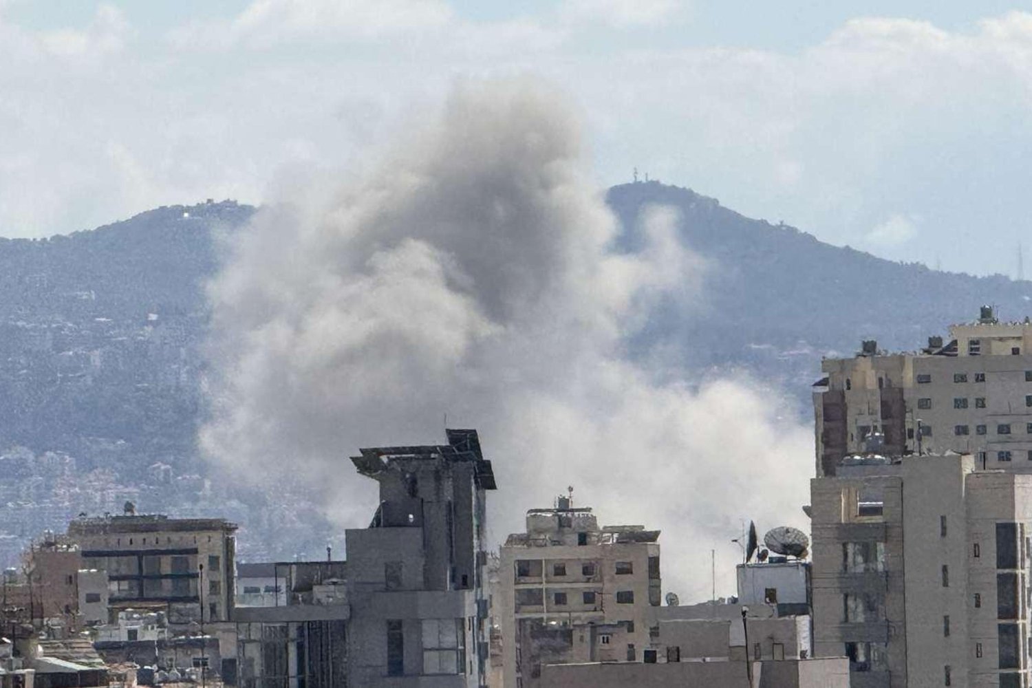 Pakistan-Çin Diplomasi Zirvesinde Orta Doğu ve Barış Çabaları Öne Çıktı