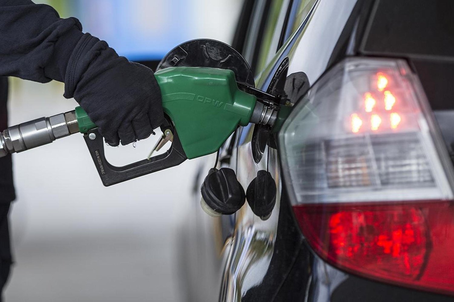 Petrol fiyatları tırmandı: Brent 114 doların üzerine çıktı, Orta Doğu krizinde yeni gelişmeler