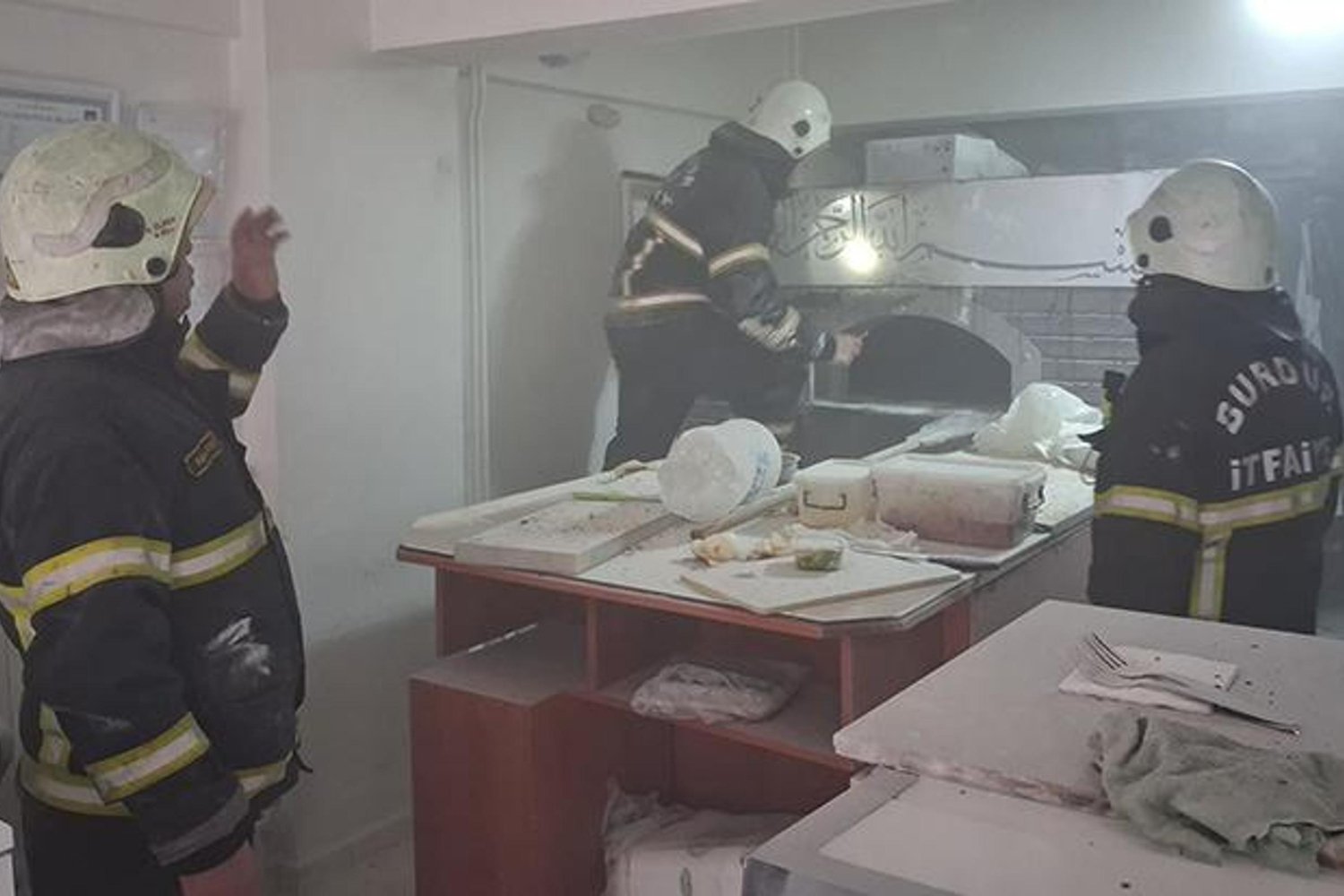 Burdur'da Doğal Gaz Patlaması: Pide Salonu Mahvoldu